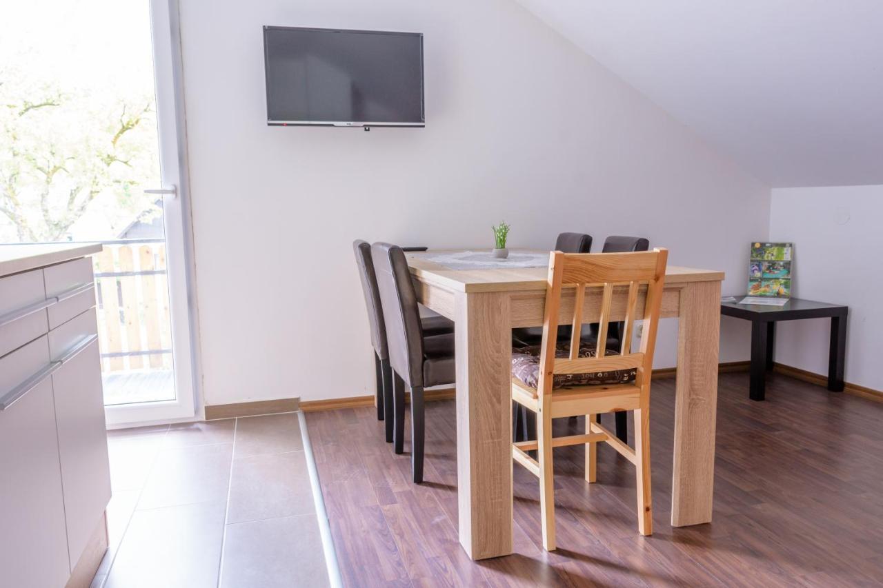 בובק Apartmaji Slatenik מראה חיצוני תמונה